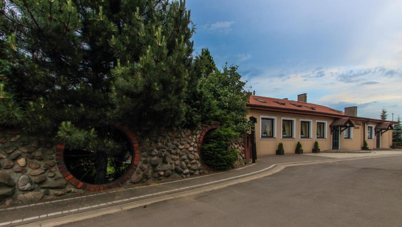 Zajazd Rozany Laski  Buitenkant foto
